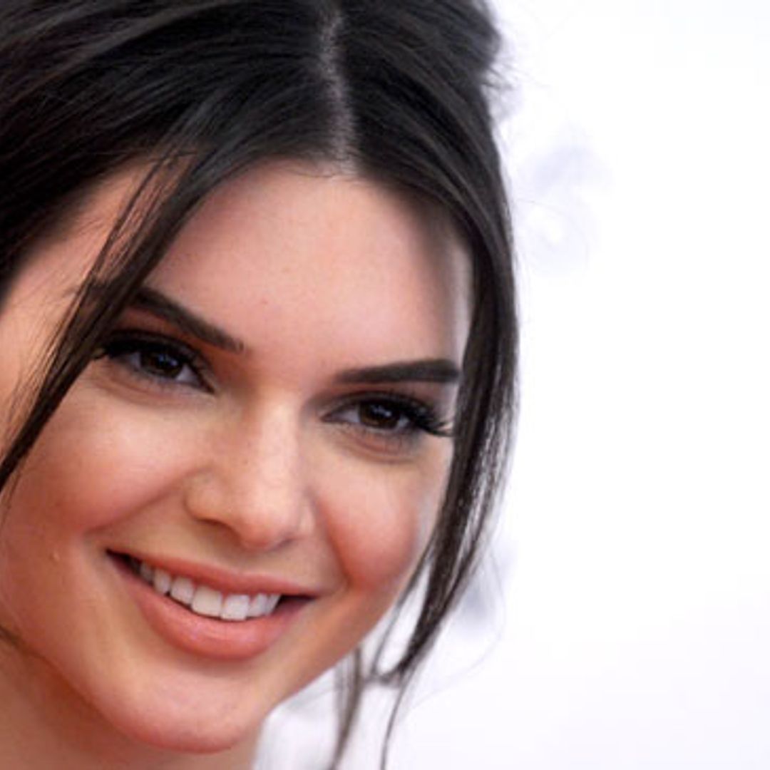 El maquillador de Kendall Jenner nos da las claves de su 'beauty look', ¿te lo vas a perder?