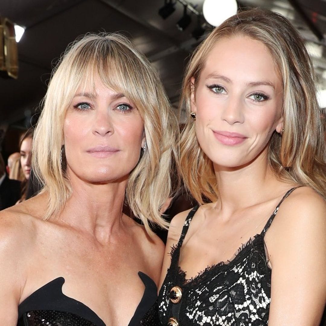 Robin Wright y su hija Dylan Penn, dos gotas de agua hasta en pareja