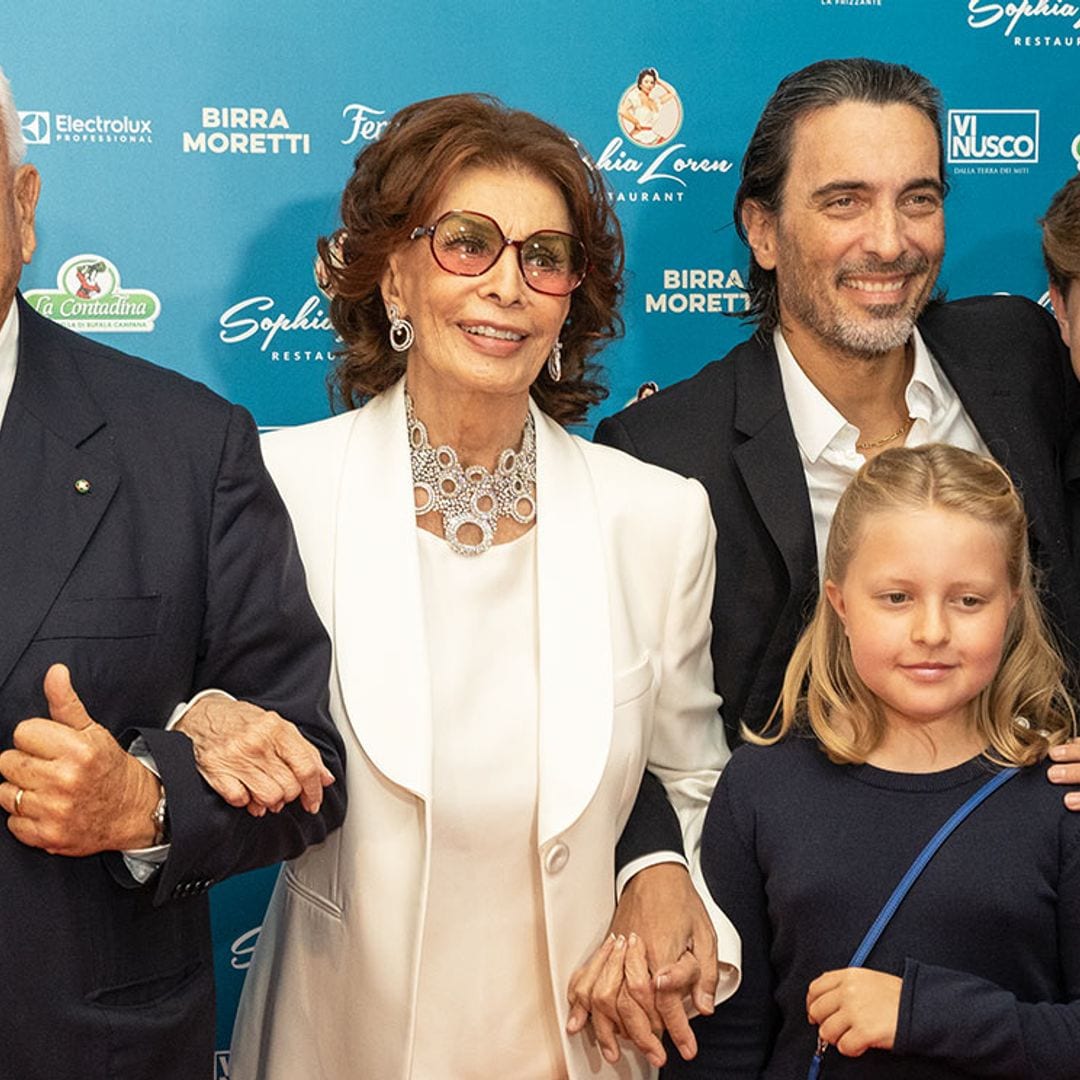 Sofía Loren presume de una de sus joyas más valiosas en su último acto en familia