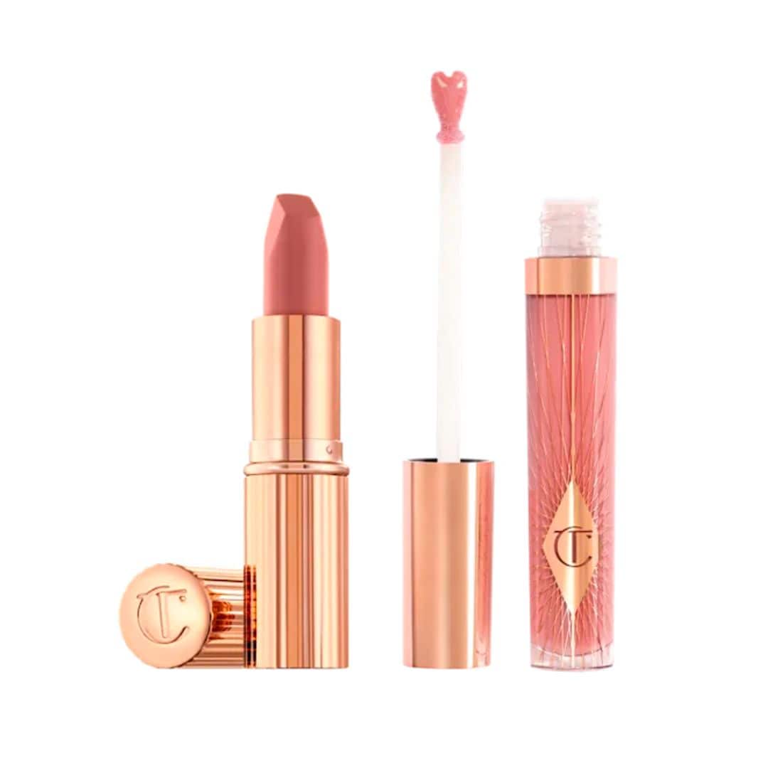 Kit labial 'Hollywood lips' con barra de labios mate y gloss en tono 'Pillow talk' (rebajado de 74 a 66 euros), de Chalotte Tilbury
