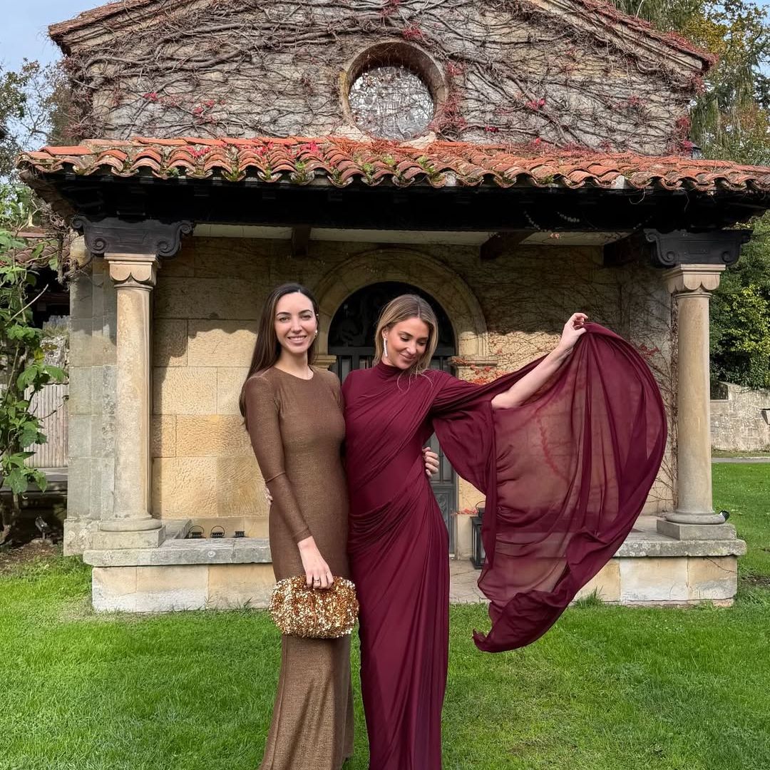 Alice Campello, de boda y sin Morata: la 'influencer' asiste al enlace de su amiga Isabel Peña, diseñadora de joyas que ha llevado Letizia