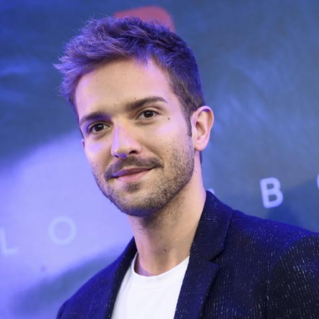 ¡El misterio está servido! ¿Se ha quitado Pablo Alborán su característico lunar?