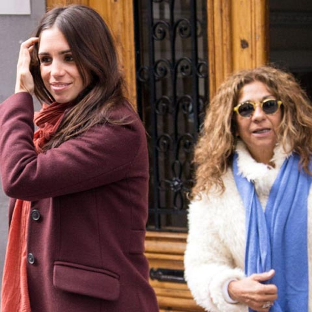 Elena Furiase acude a una revisión y Lolita bromea diciendo que 'va a ser abuela de trillizos'
