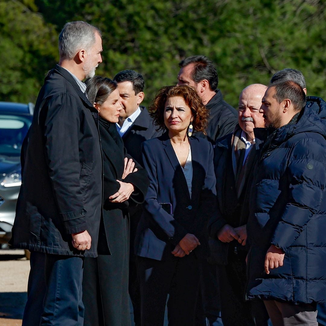 Los reyes Felipe y Letizia acuden a la zona cero del trágico accidente de tren en Adamuz