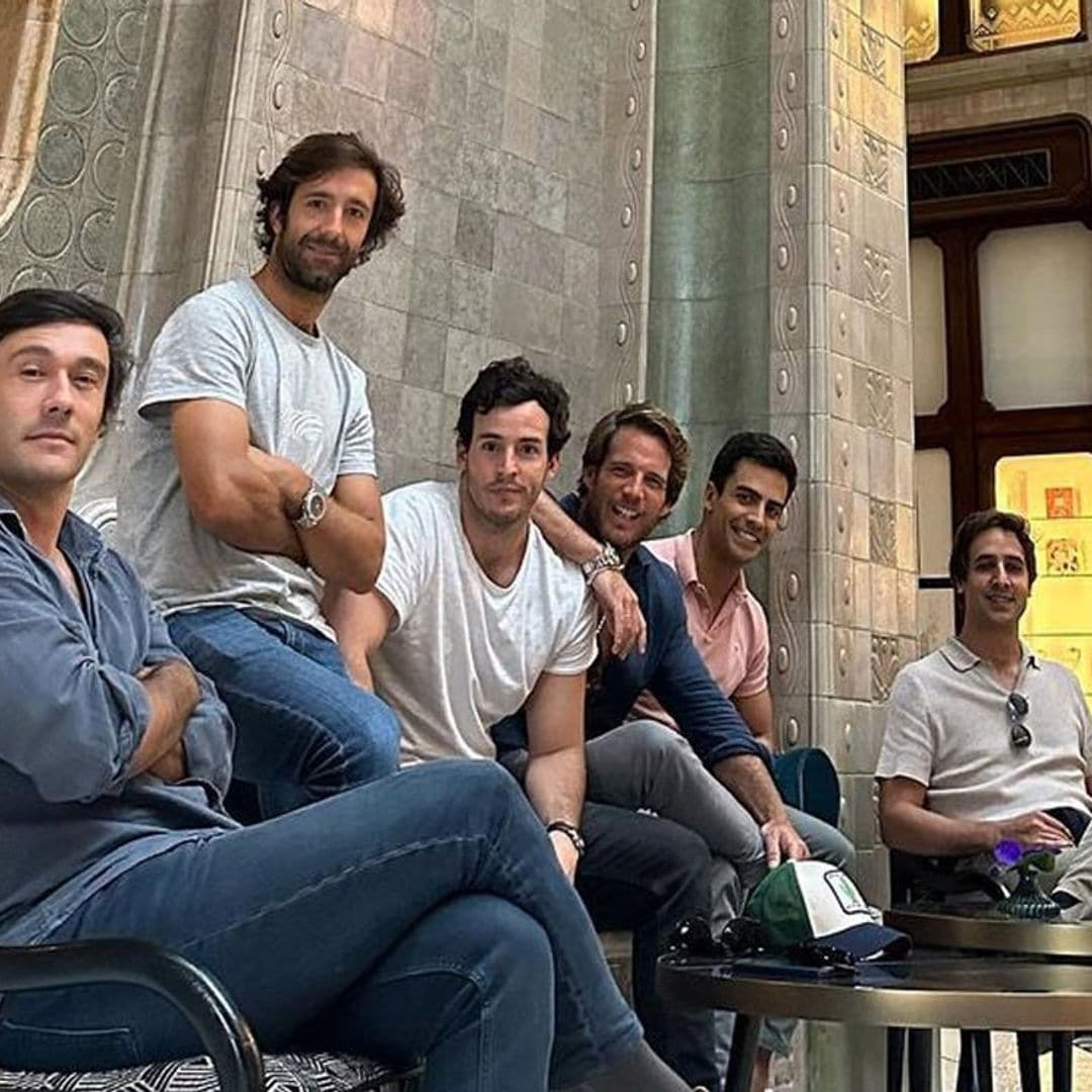 En Budapest y con sus amigos 'los curris': así ha sido la despedida de Íñigo Onieva