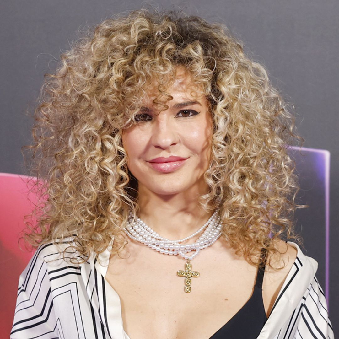 Sheila Casas rompe el silencio que reina en su familia y aclara en qué punto está la relación entre su hermano Óscar y Ana Mena