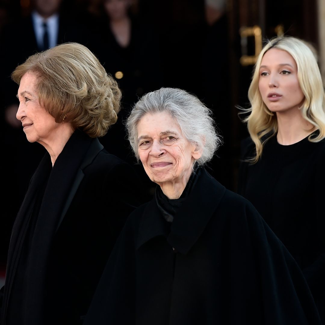 Así fueron sus últimos momentos: junto a su familia y mientras su hermano era recordado en Tatoi