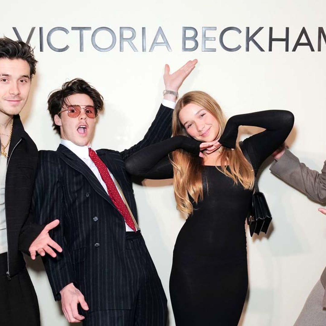 Los Beckham triunfan en París: elegancia y confort en el desfile de Victoria