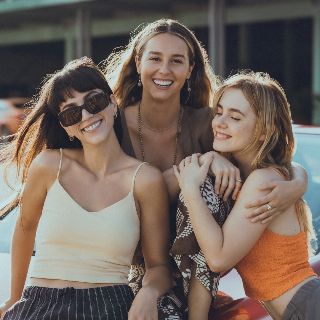 El gran momento de Claudia Salas: de 'Salvador al nuevo thriller de Netflix junto a Clara Galle y Paula Usero