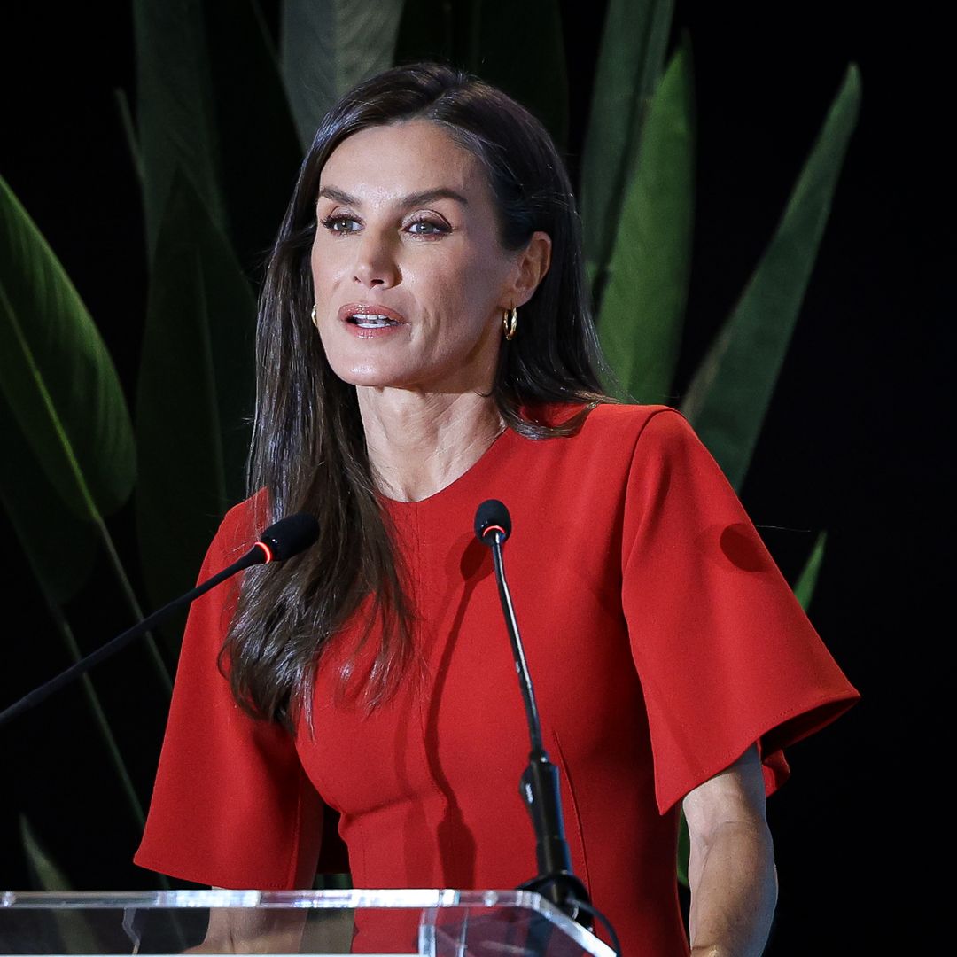 La reina Letizia reivindica la importancia de la lectura en la salud mental: "Todos los caminos llevan a los libros"