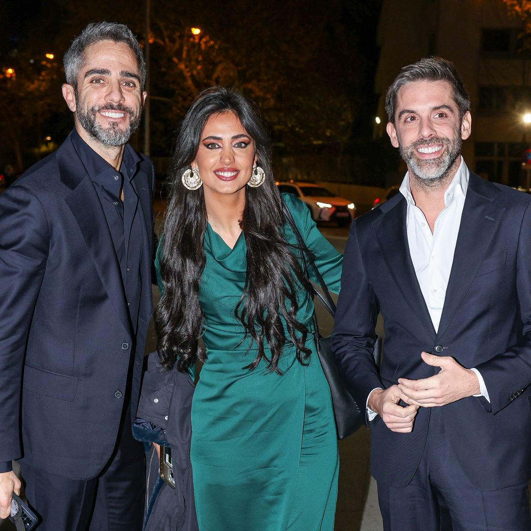 Roberto Leal, María Lamela y José Yélamo en la fiesta de Navidad de Atresmedia de 2024