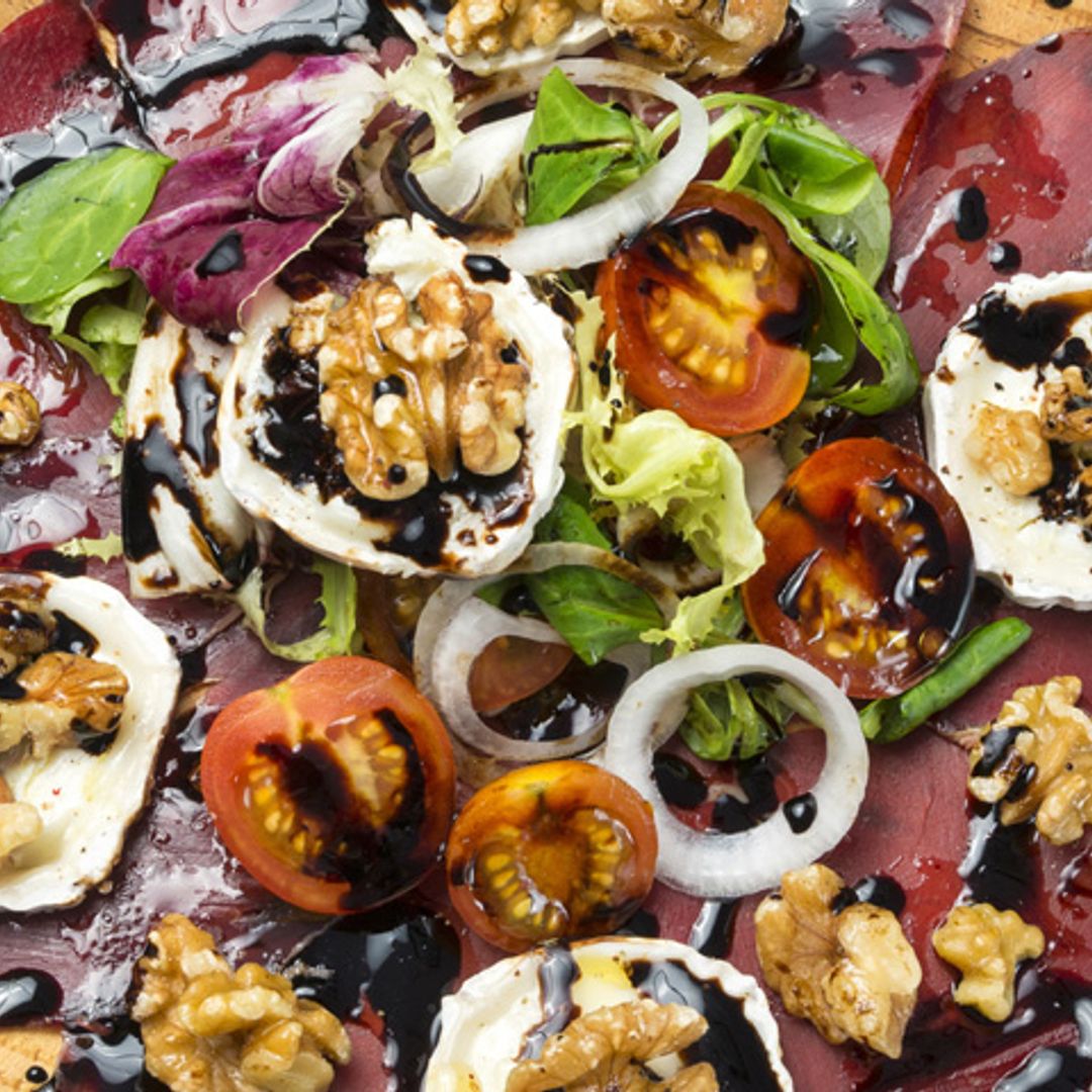 Ensalada de cecina y queso de cabra