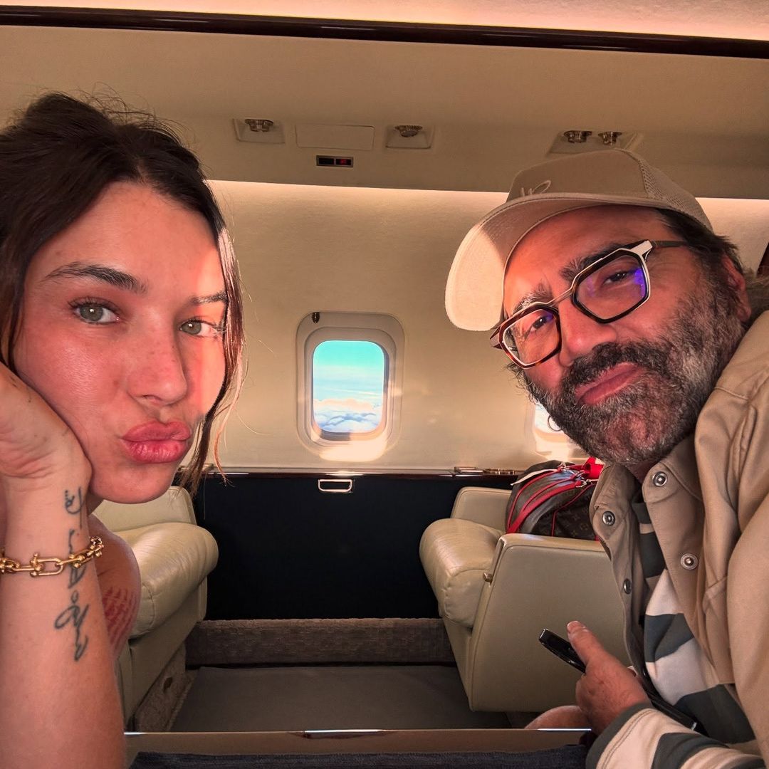 Karla Laveaga, la inseparable compañera de Alejandro Fernández durante su gira por EU