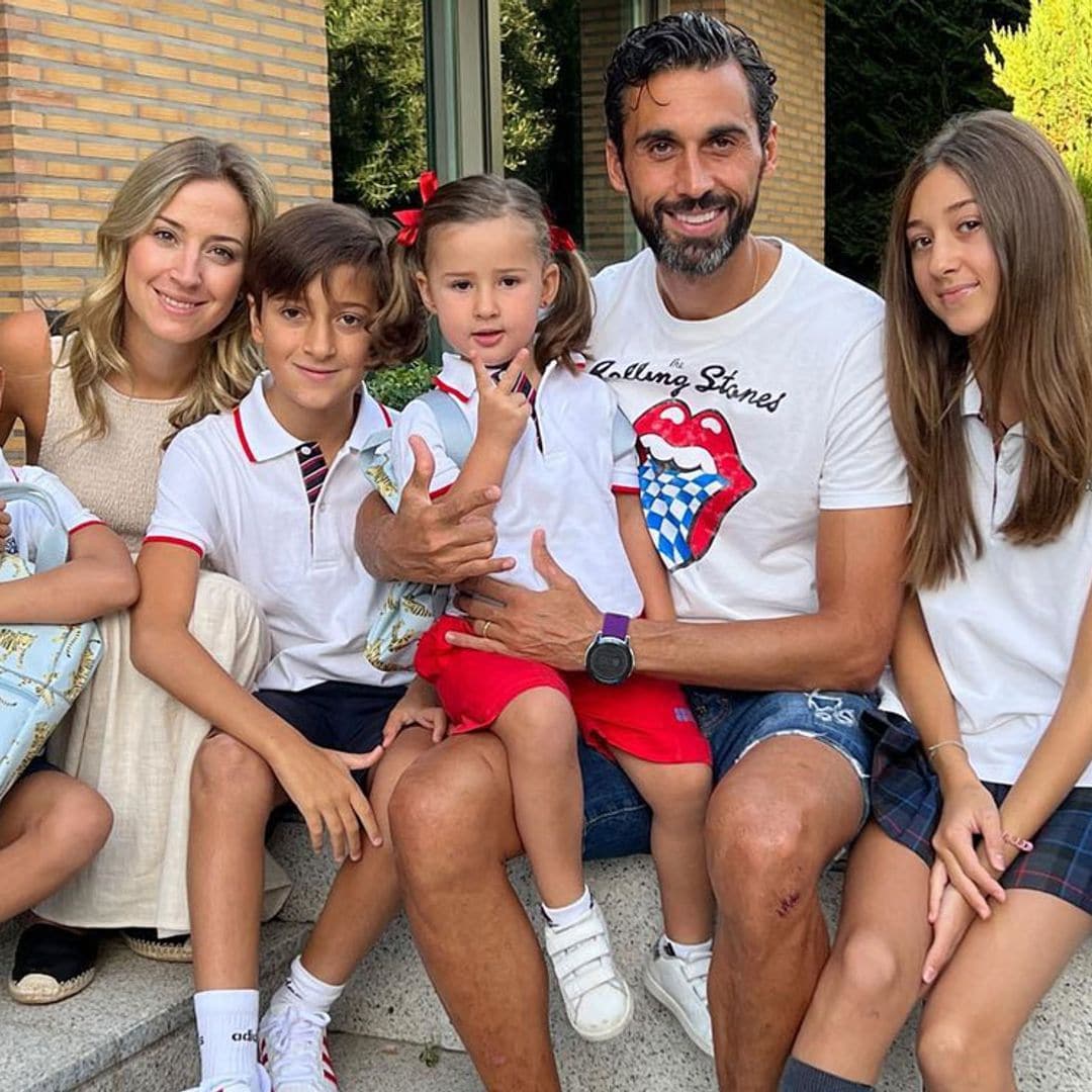 Paula Echevarría, Tomás Páramo, Carla Goyanes... viven con ilusión la vuelta al cole de sus hijos