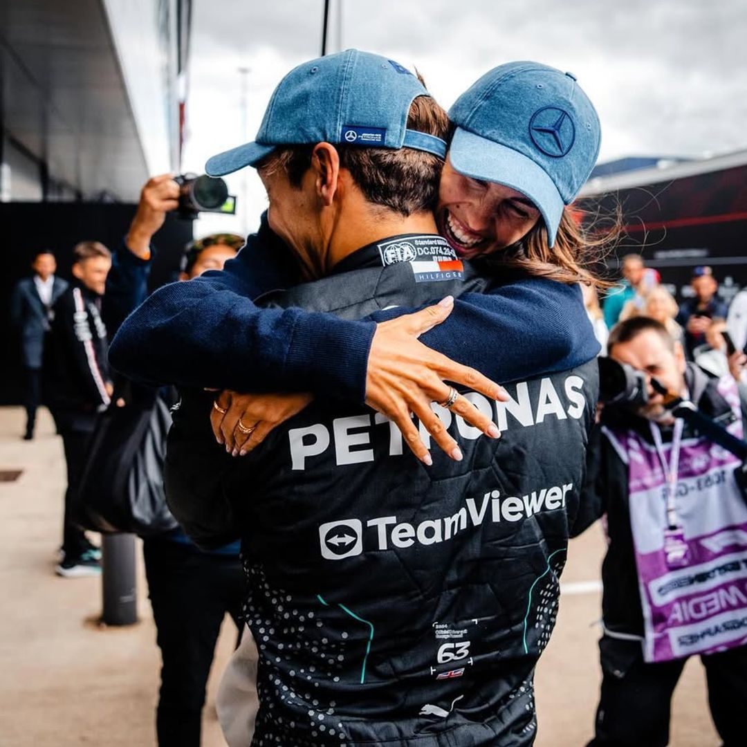 Carmen Montero Mundt, la mujer más feliz del mundo tras la gran victoria de su chico, el piloto George Russell, en la Fórmula 1: 'Bravo, mi amor'