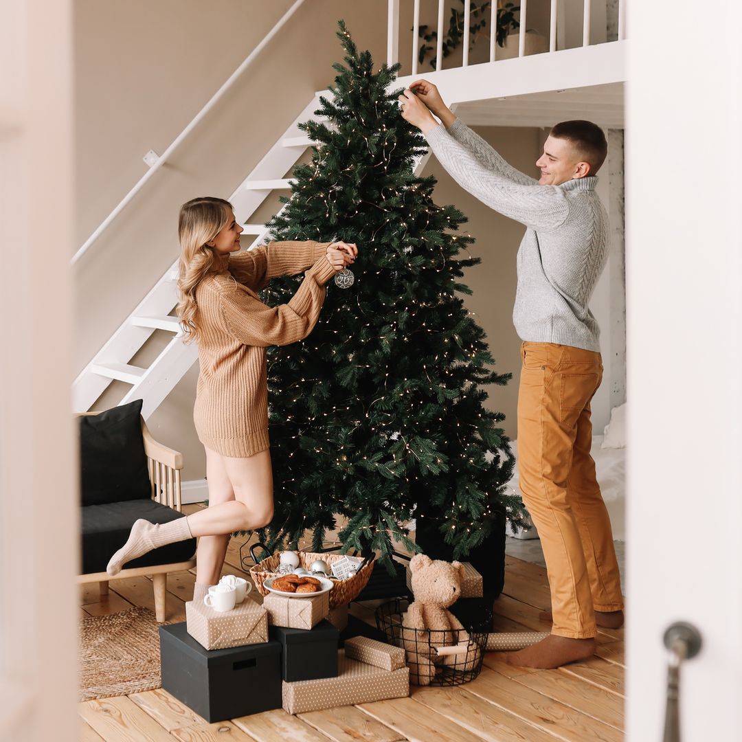 Hemos encontrado los árboles de Navidad más bonitos para decorar tu casa estas fiestas