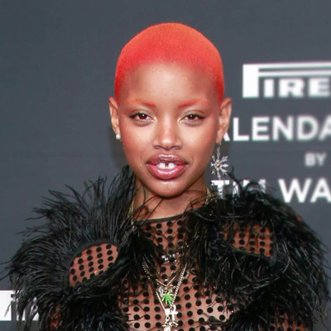 La modelo que desfiló embarazada para Rihanna dio a luz solo 14 horas después