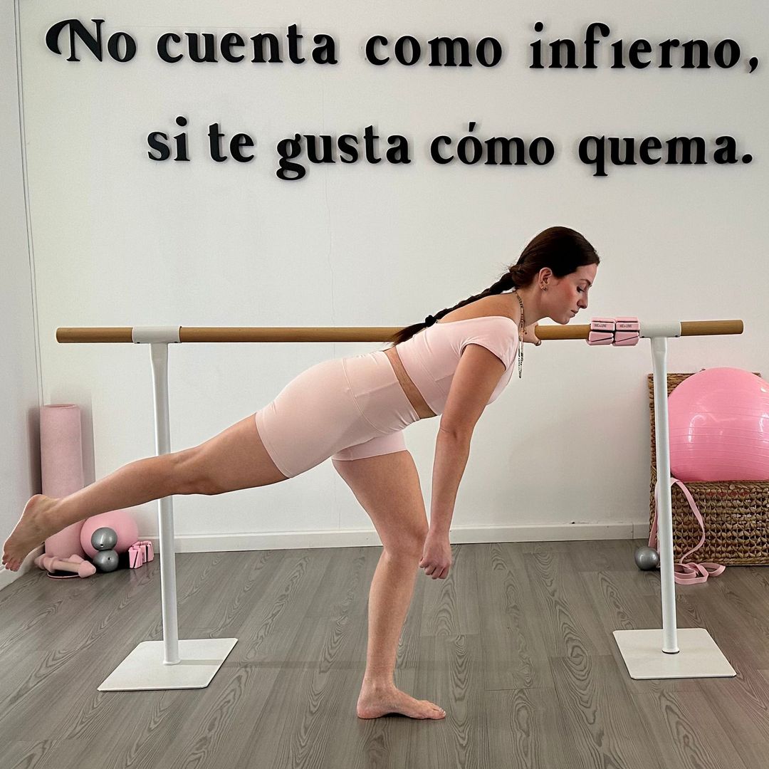 Inés Jiménez, fisioterapeuta y fundadora de Arde Barre: "Entrenar glúteos no es solo cuestión de verse bien, sino de funcionar mejor"