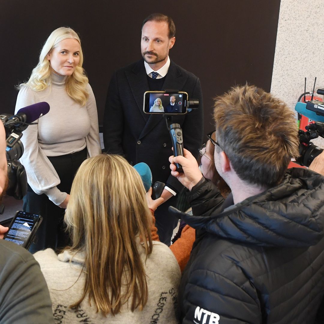 El príncipe Haakon despeja todas las dudas sobre su posición en el juicio de Marius Borg y revela que Mette‑Marit se apartará por completo