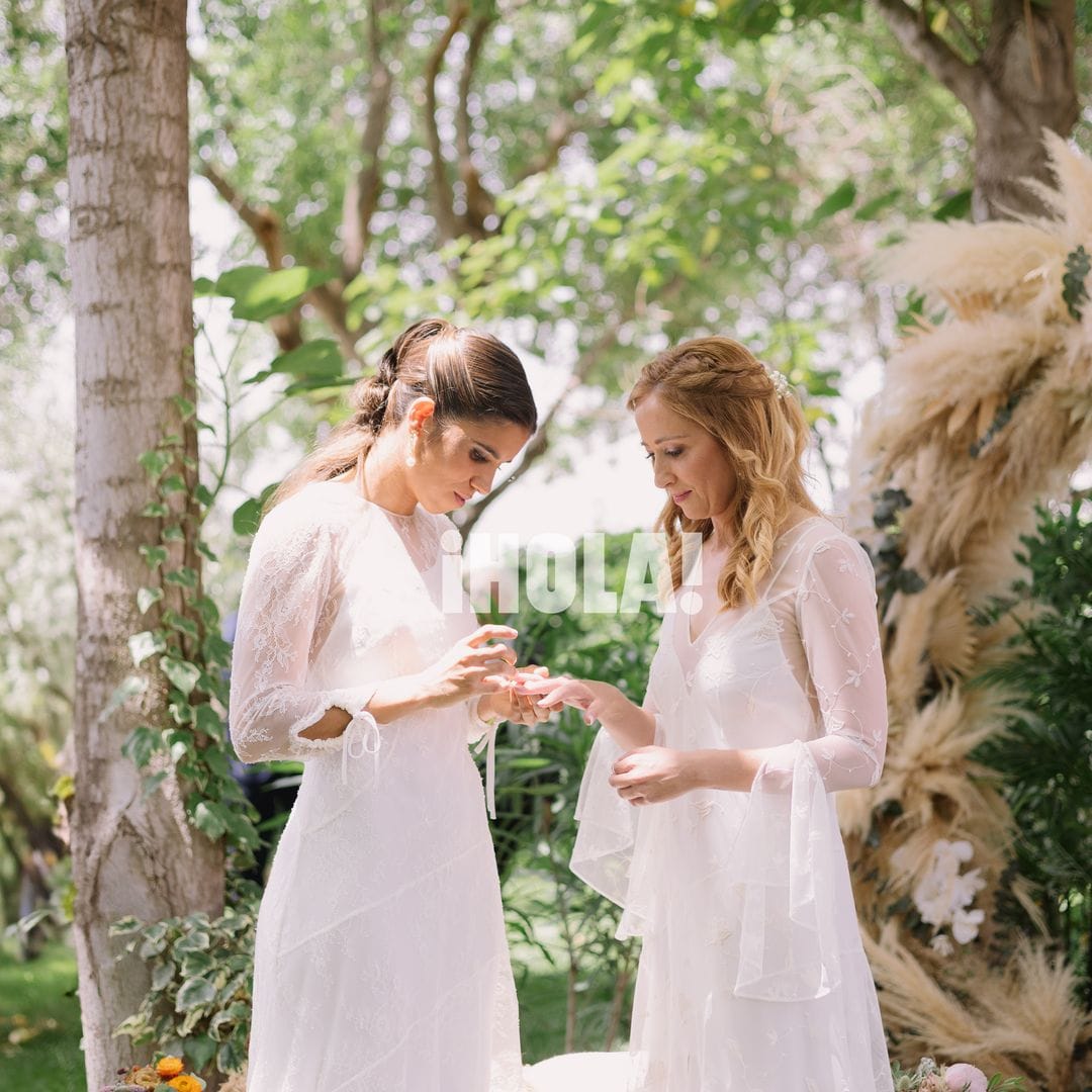 Los momentos más románticos de la boda de Alba Redondo y Cristina Monleón en un vídeo inédito