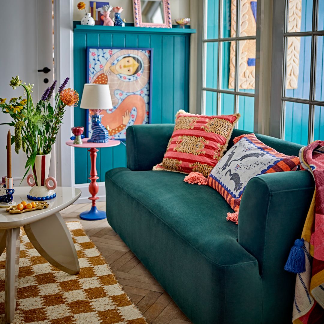 Adiós a la casa perfecta: la decoración apuesta ahora por el color y la naturalidad