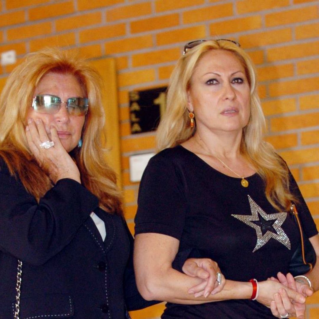 Rosa Benito abre su álbum privado para recordar sus años trabajando junto a Rocío Jurado