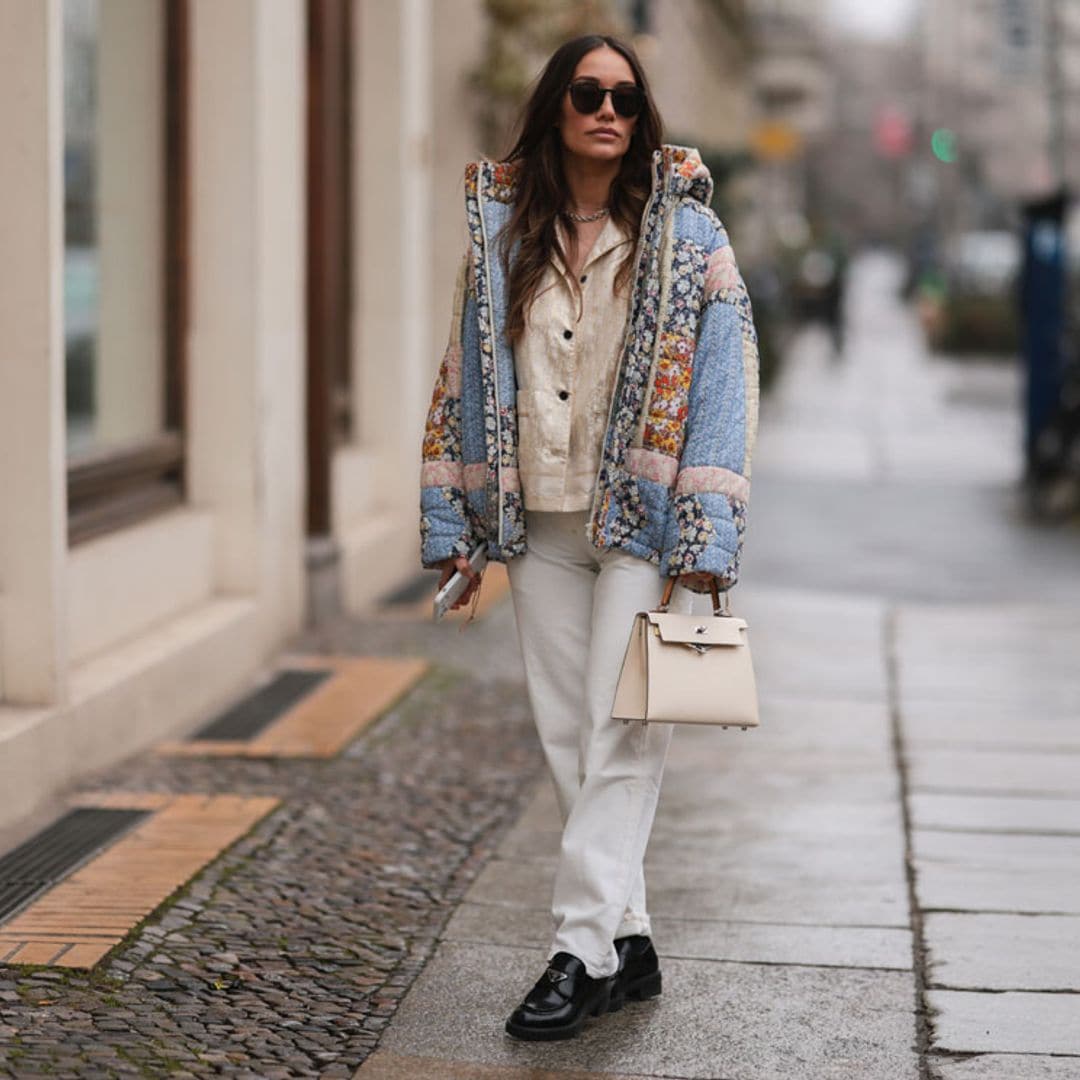 Nueve looks con mocasines que no solo llevarás a la oficina