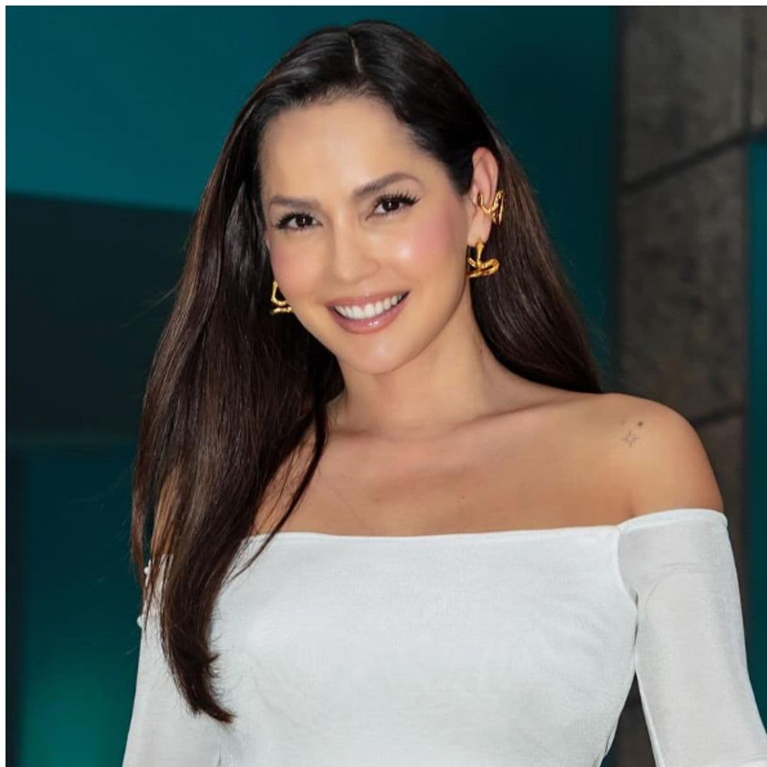 Carmen Villalobos, emocionada, muestra lo cerca que estuvo del Papa León XIV en El Vaticano