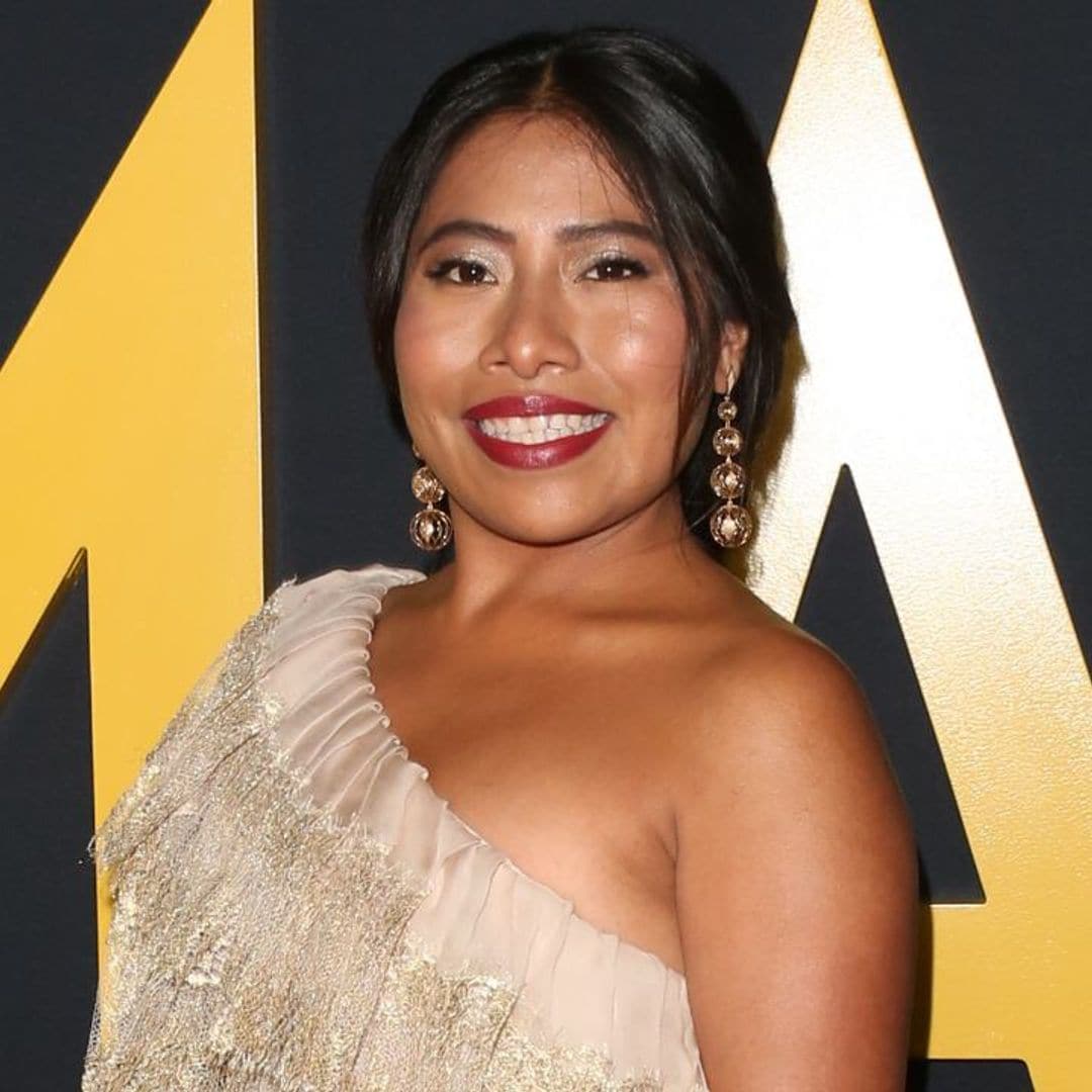 Por qué Yalitza Aparicio lleva siempre aretes largos