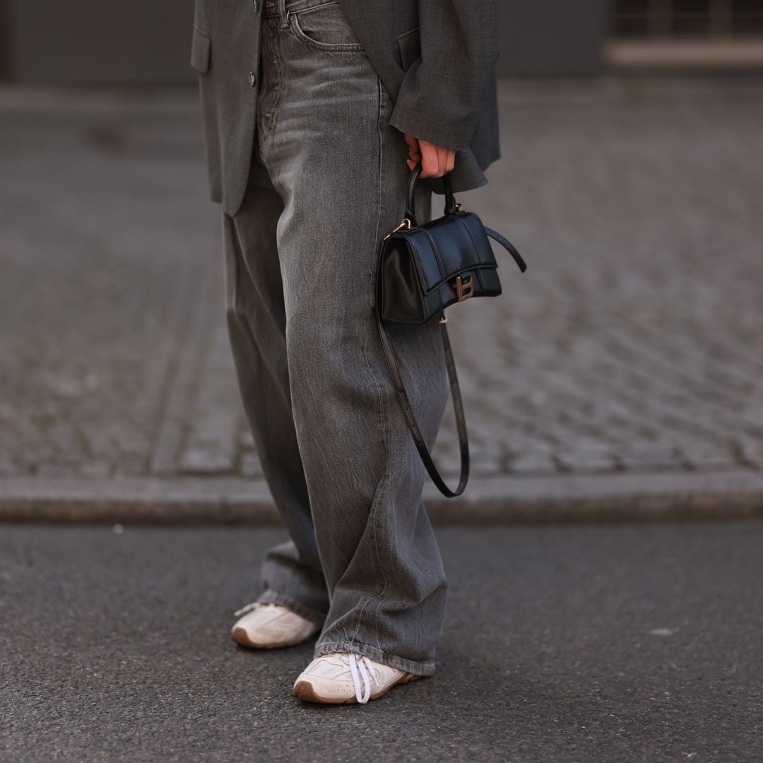 Parecen New Balance, pero son Skechers: las zapatillas superrebajadas que te van a solucionar el otoño