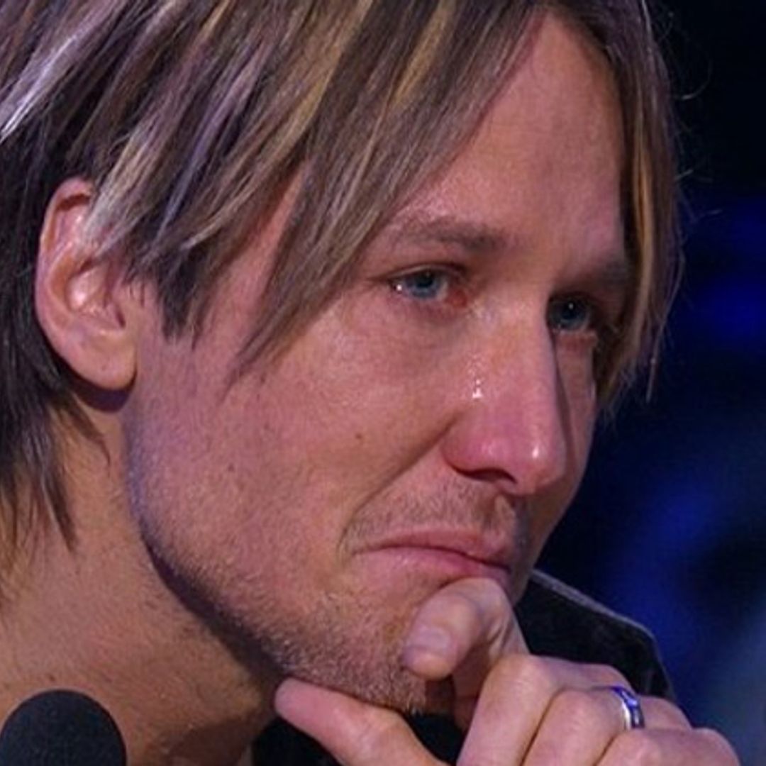 Kelly Clarkson hace llorar a Keith Urban