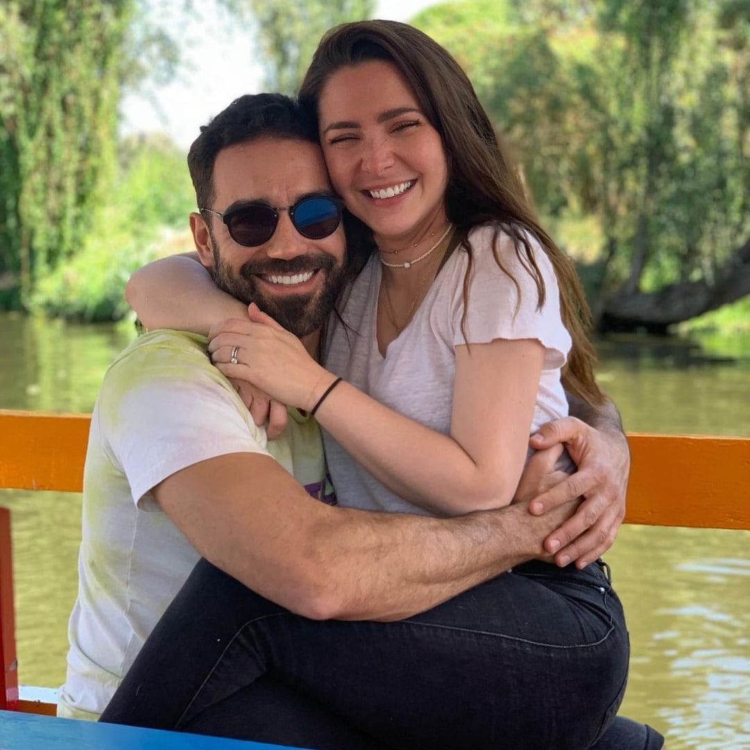 Con una fiesta sorpresa, Ariadne Díaz celebra que Marcus Ornellas ya es mexicano