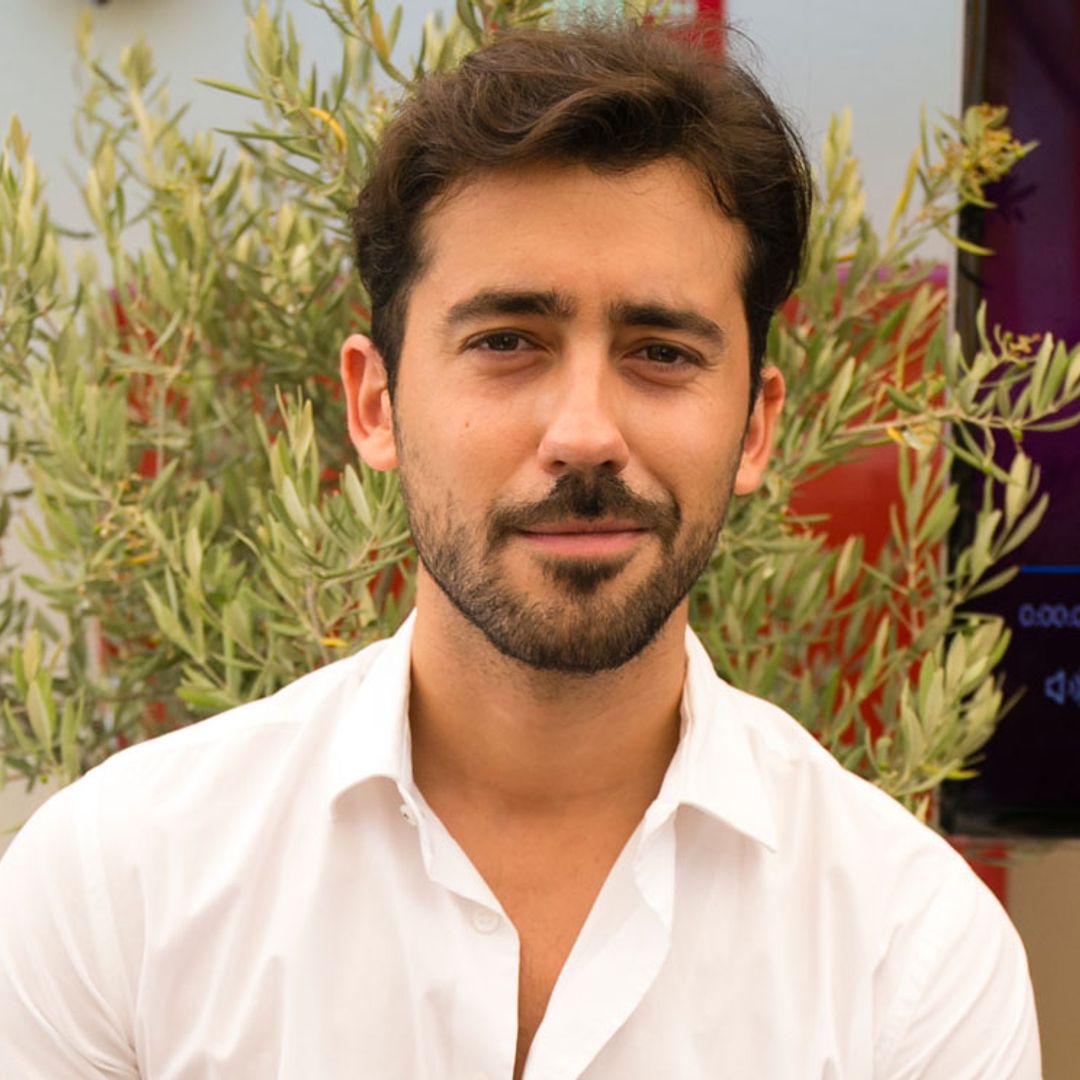 El hijo de David Cantero ¿quién es? Descubrimos a Álvaro Berro: atractivo, surfero y periodista como él