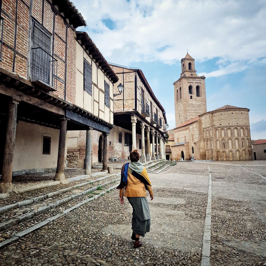 La villa monumental de Ávila que ha pasado de enclave medieval a nuevo destino del arte contemporáneo