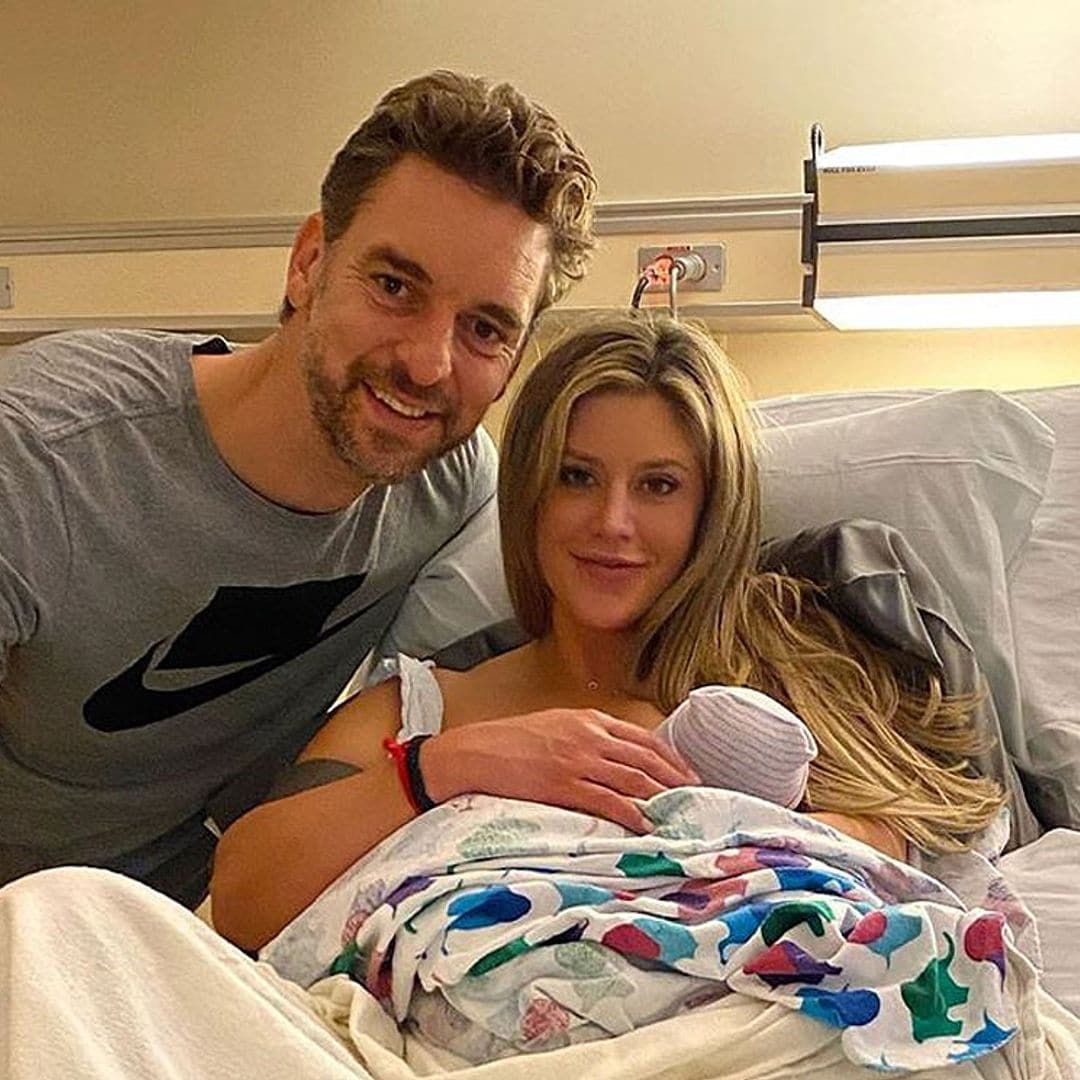 Pau Gasol y Cat McDonnell ya son papás de una niña a la que han llamado...