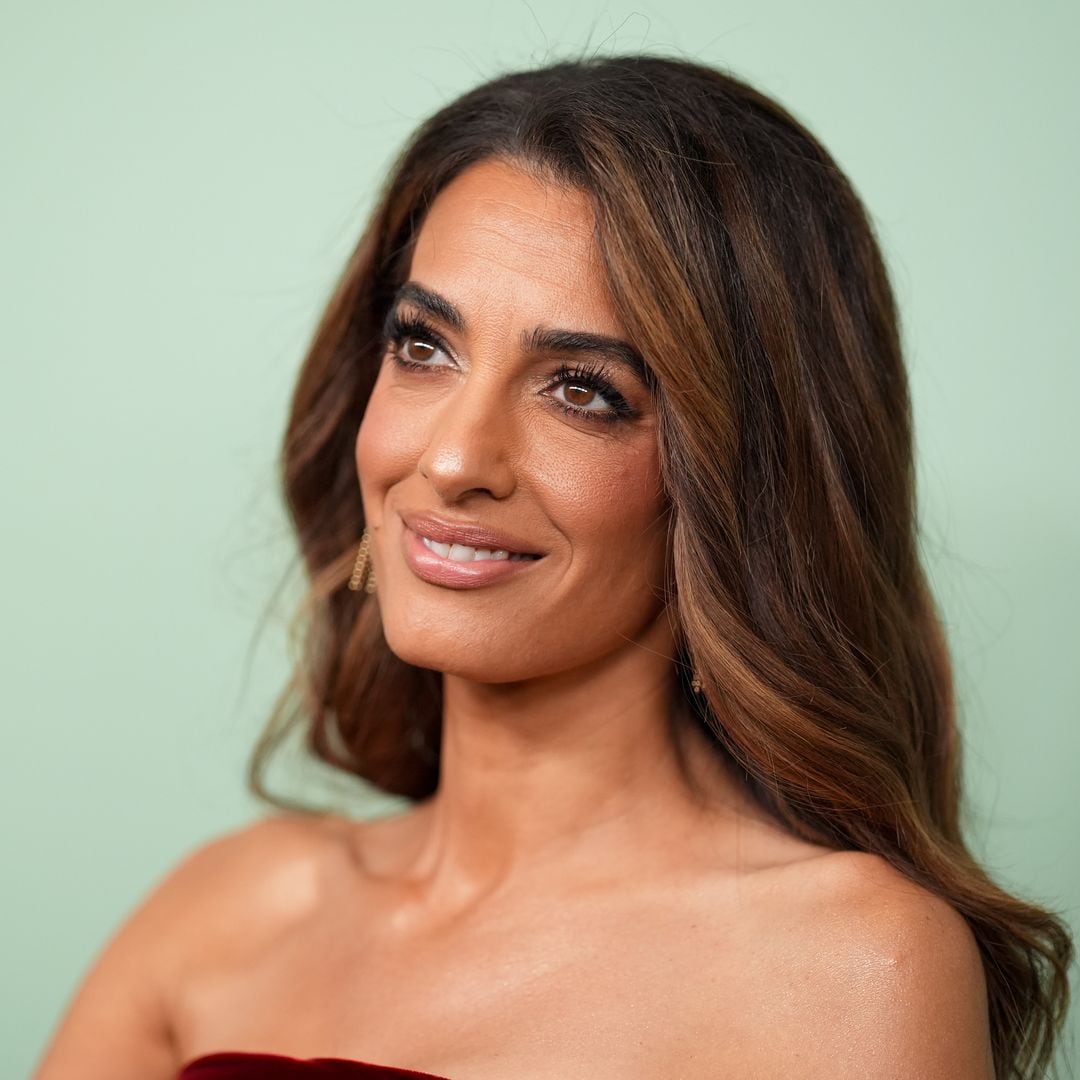 Amal Clooney y los secretos de su impresionante transformación a los 40