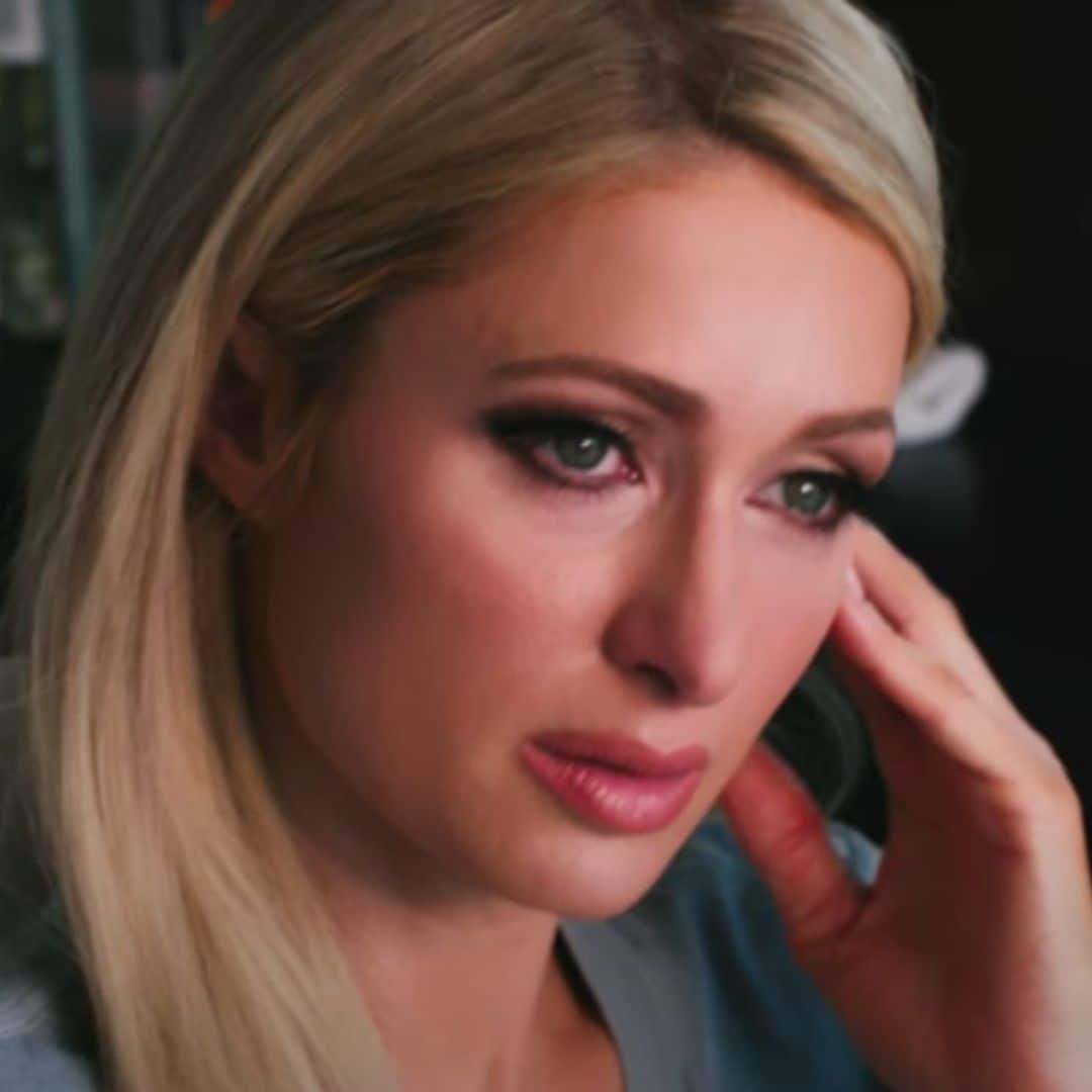 Las lágrimas de Paris Hilton al recordar un doloroso suceso de su infancia