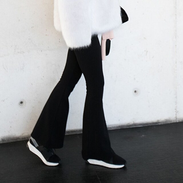 street style sneakers