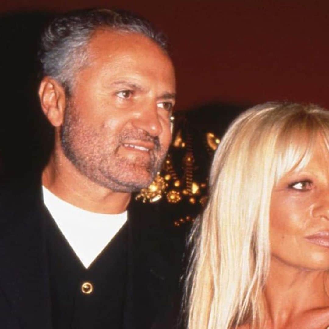 El emotivo mensaje de Donatella Versace en el 26 aniversario del asesinato de su hermano Gianni