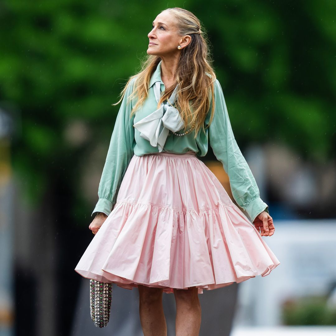 Carrie Bradshaw tiene una nueva firma favorita de calzado