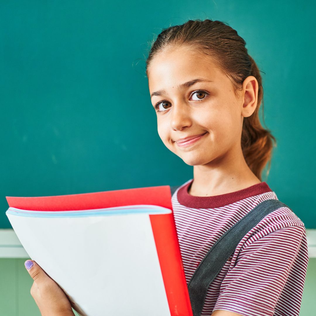 La psicología dice que los niños que se convierten en líderes en el colegio tienen estos tres hábitos en casa: colaboran, cuidan sus cosas y aprenden a cumplir sus compromisos