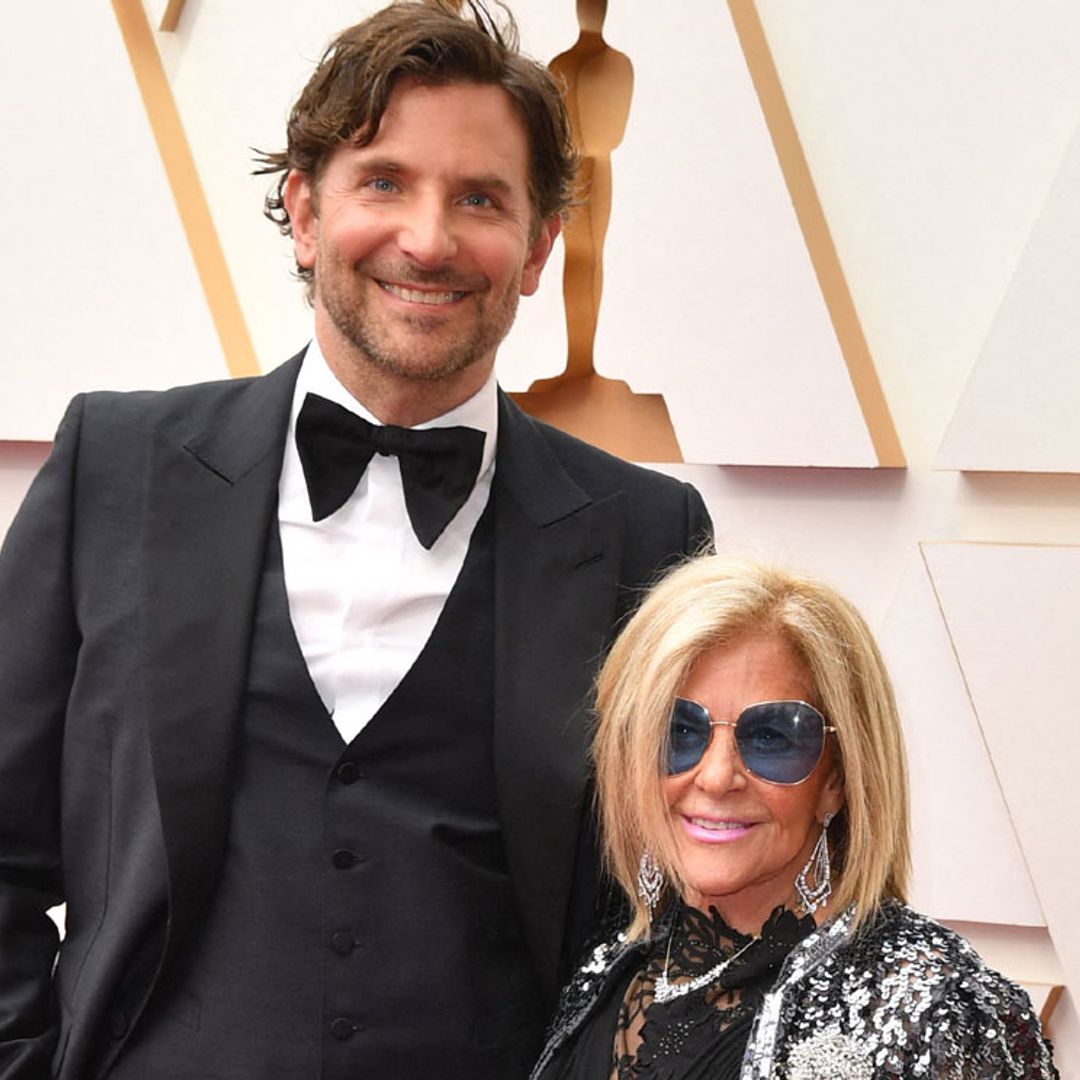 El divertido anuncio de Bradley Cooper con su madre que te robará el corazón