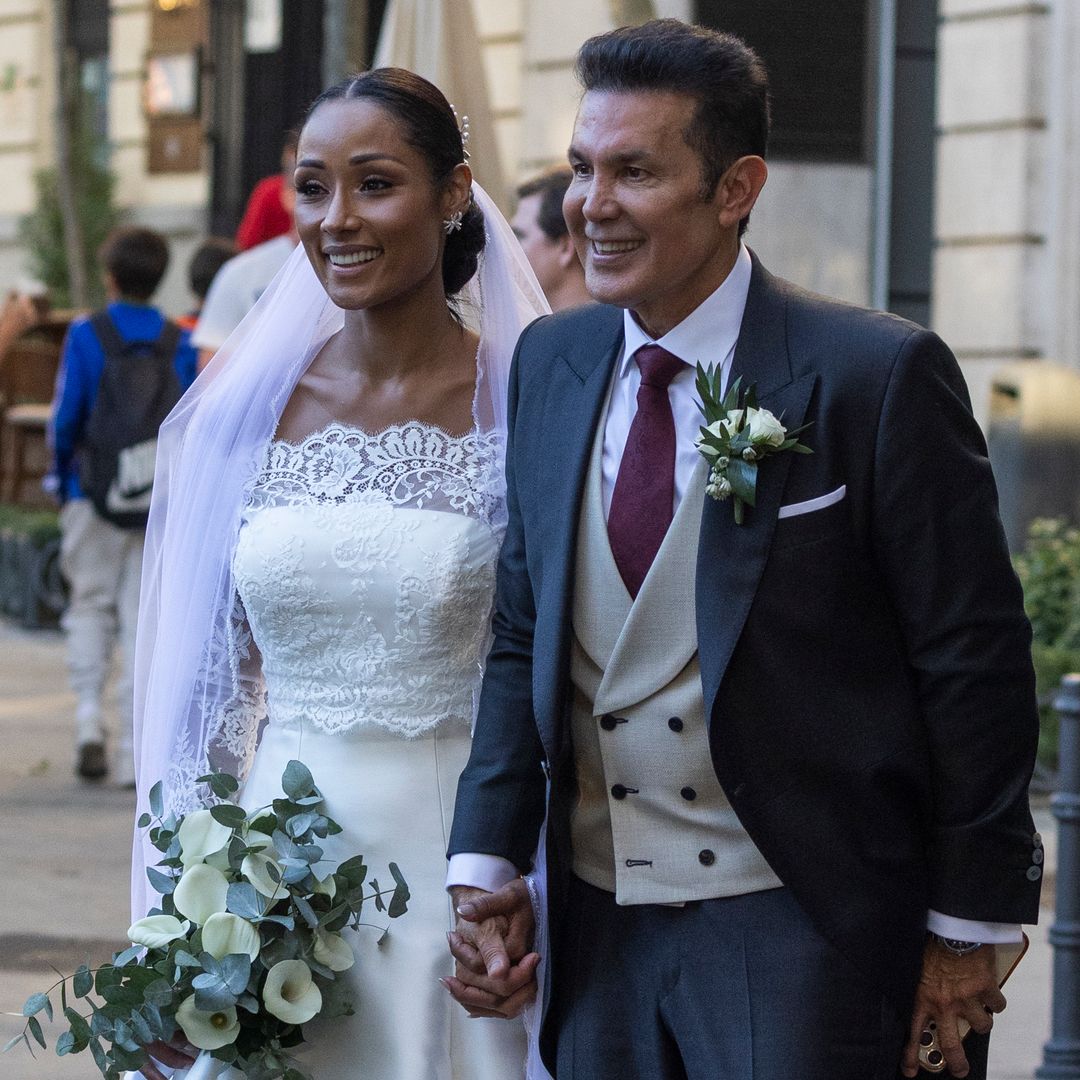 De los Jerónimos al Ritz: la espectacular boda del mánager musical Miguel Sierralta y Alicia Banquez que ha reunido a un aluvión de VIPs