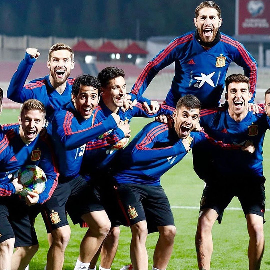 Sergio Ramos e Iker Muniain se declaran seguidores de Ylenia de 'GH Dúo' con este simpático vídeo