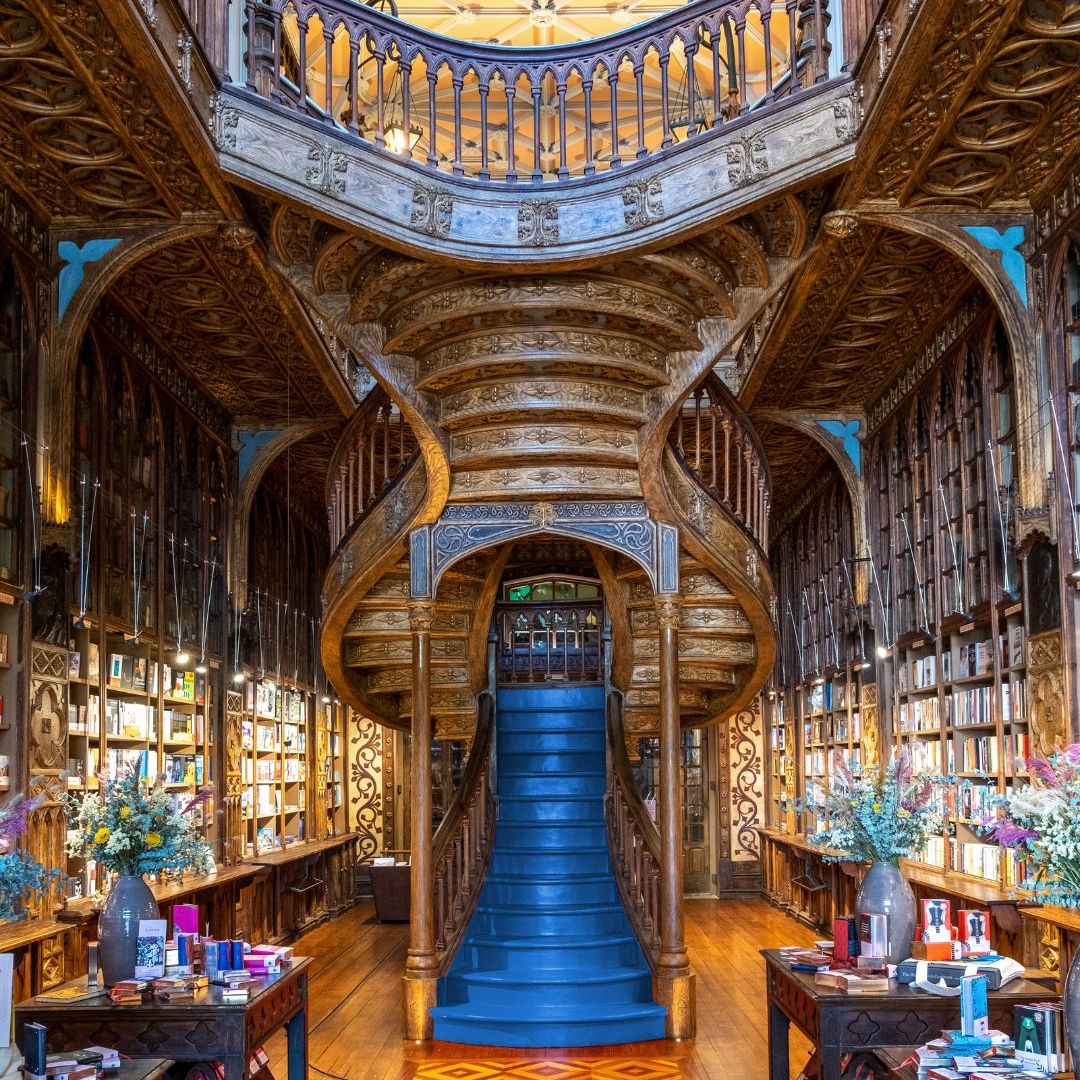La librería de Oporto que parece sacada del universo de Harry Potter (y todos los fans sueñan con visitar)