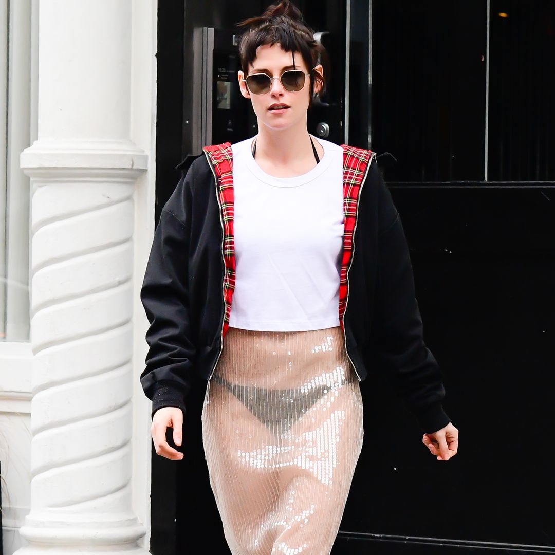 Kristen Stewart lleva la tendencia del ‘naked dress’ a otro nivel