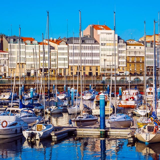 a coruna ciudad galicia fachada maritima