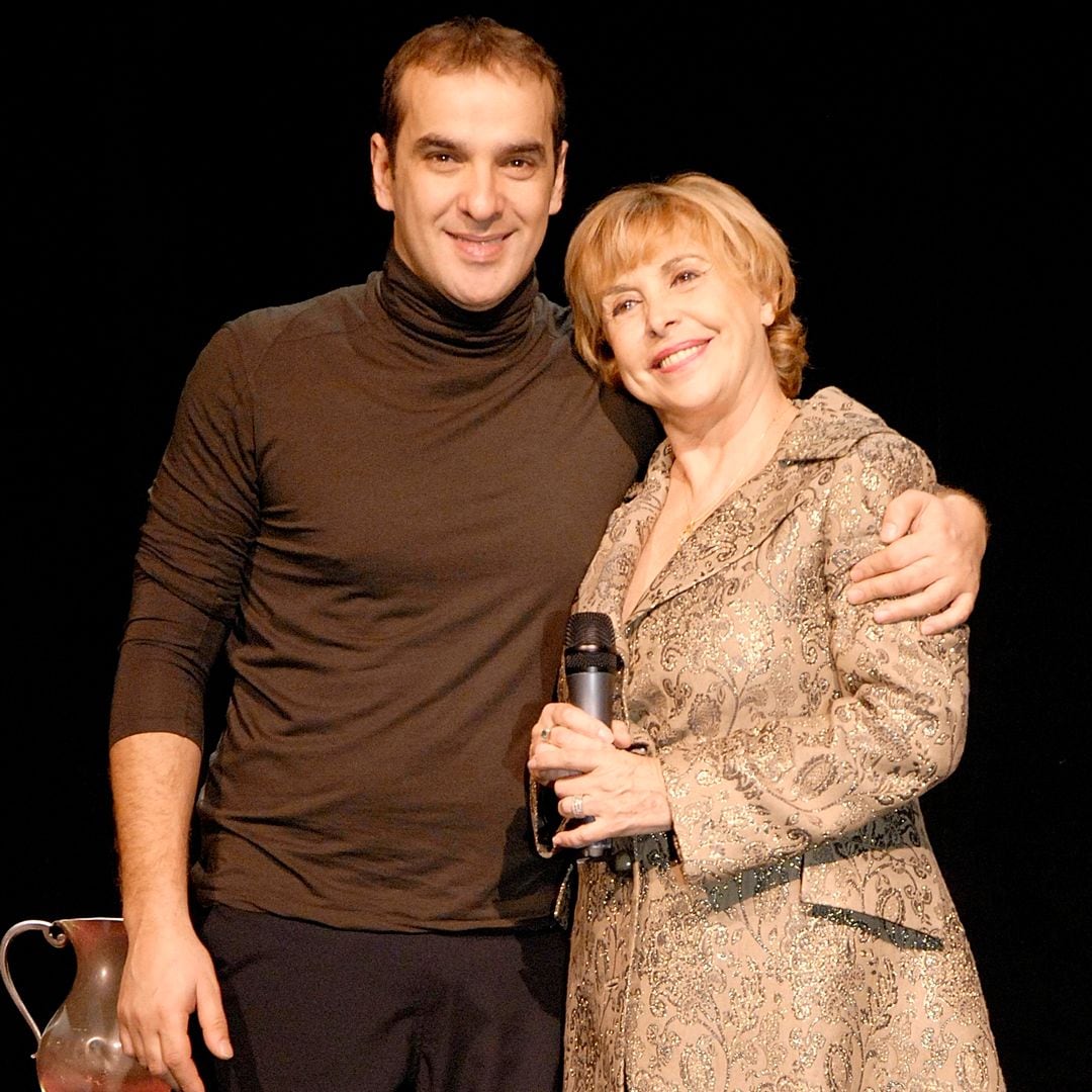 Madre e hijo, juntos en el escenario