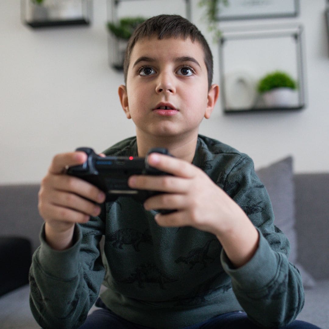 Mucho más que un videojuego: los riesgos de Roblox para niños y adolescentes de los que advierten los pediatras