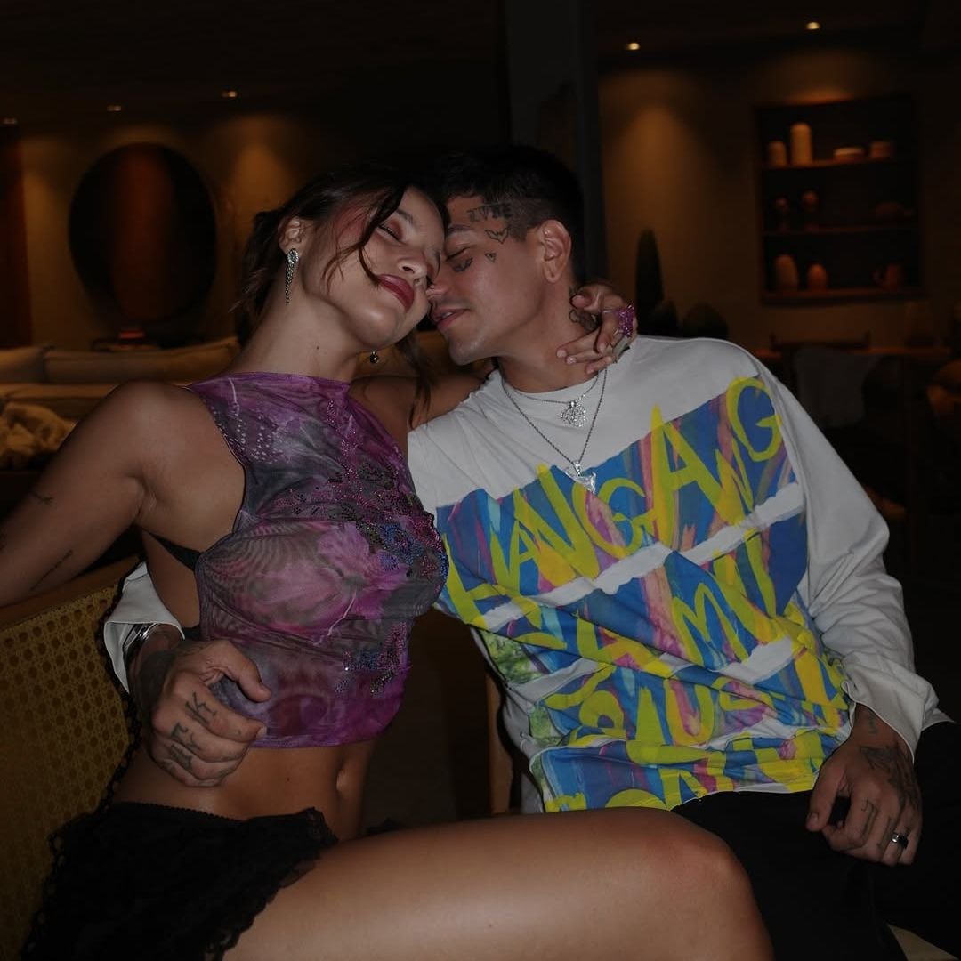 Marbella, amor y ocio: así disfrutan Emilia Mernes y Duki de su verano perfecto